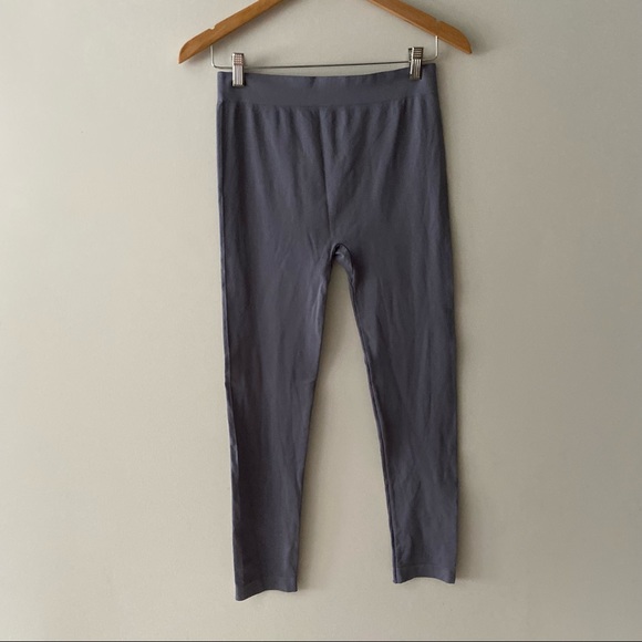 Basic Leggings - Picture 9 of 10